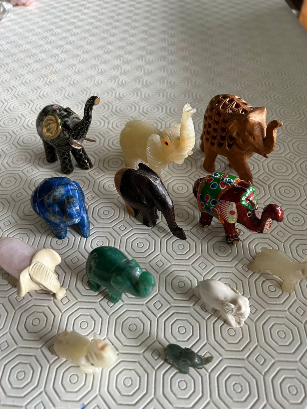 Figuren: Collezione di statuine elefanti – Gebraucht aus Melano von H-Sara
